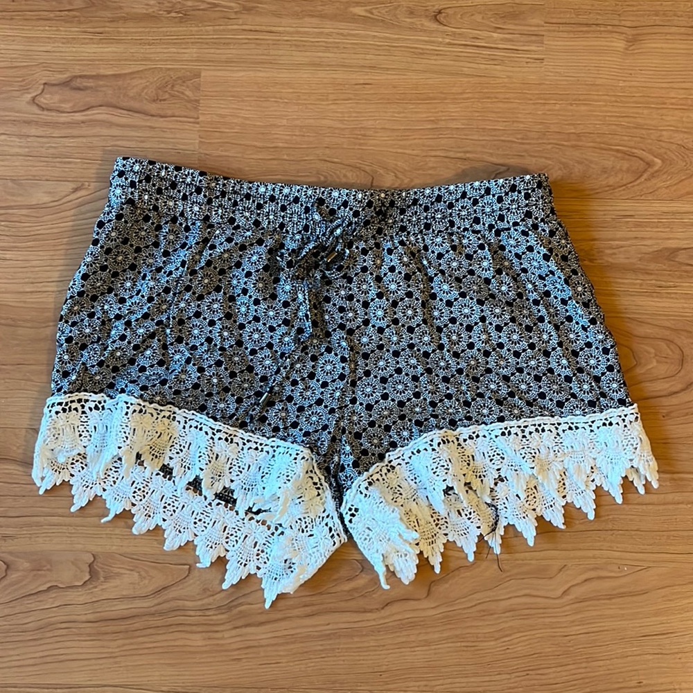 Breeze Ever Shorts
